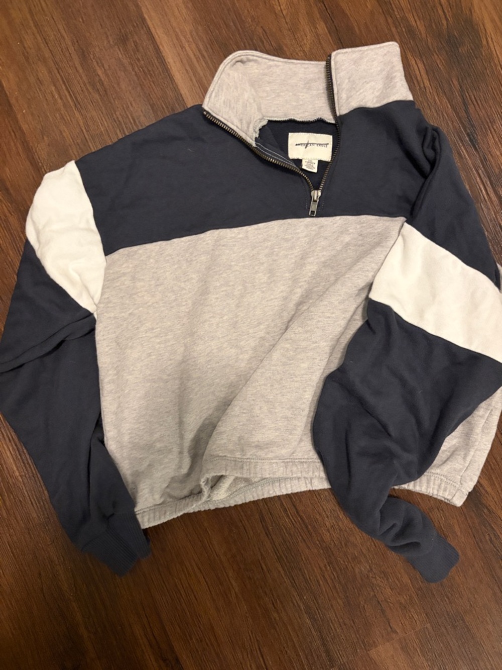 Quarter-Zip Colorblock Men’s Sweater - Navy & Gray